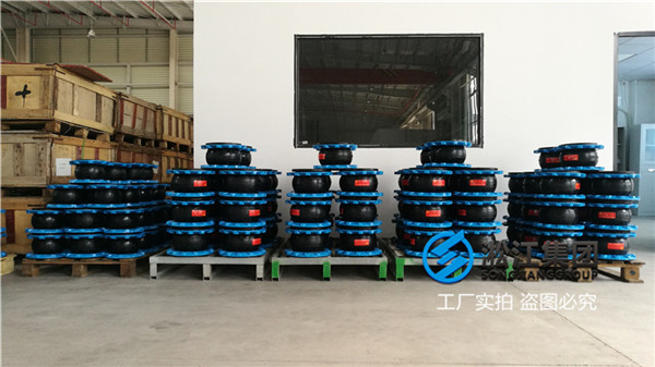 清远市RUF液压耐油橡胶软连接管,补偿管道收缩